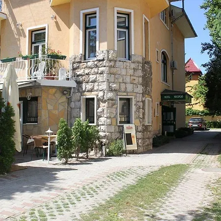 Отель Kristal