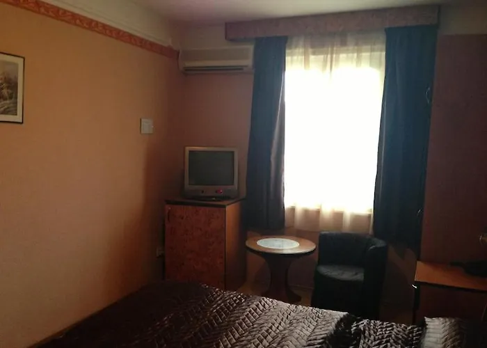 Otel Kristal 3*